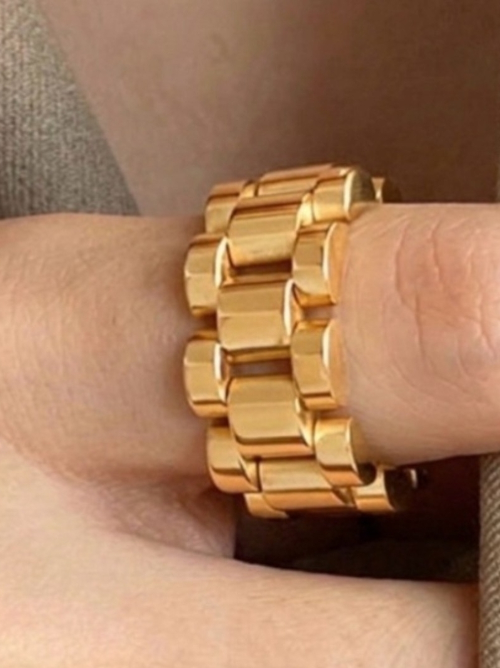 NEW Plunder Gold-Tone Chunky Link Ring
